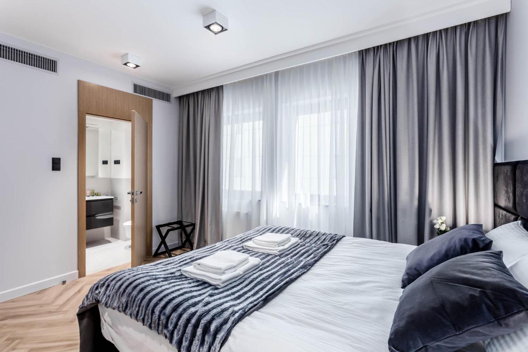 Deo Plaza - Apartamenty W Sercu Gdanska By Rent Like Home Exteriör bild